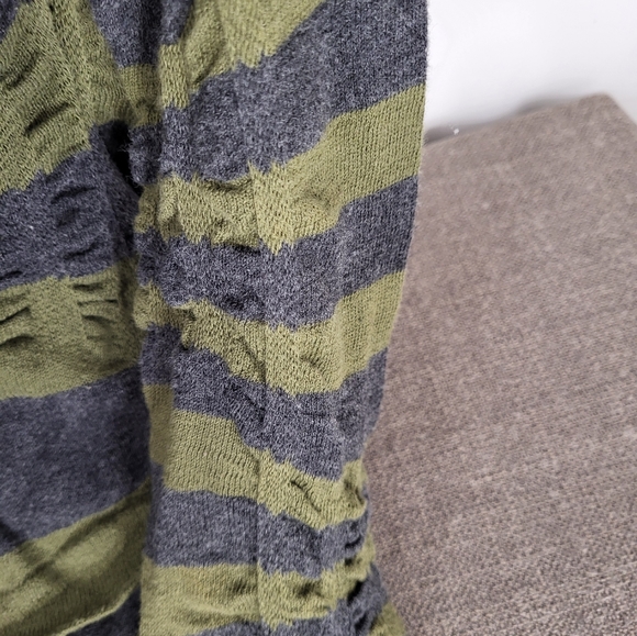 FREE PEOPLE Long Sleeve Top Small - Picture 2 of 11